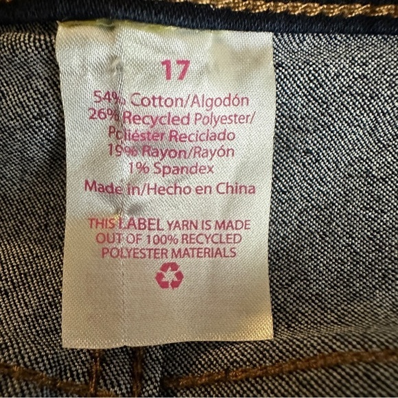 No Boundaries Women's Juniors 17 Blue High Rise Mom Dark Wash Relaxed Fit Denim - Picture 6 of 9